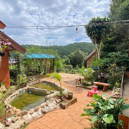 Lung Soi Nguen Homstay Pang Oung Pang Ung Buitenkant foto