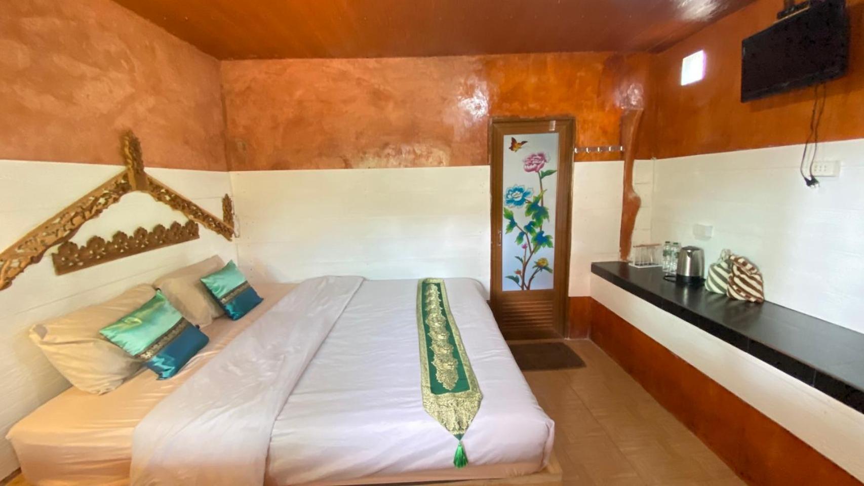 Lung Soi Nguen Homstay Pang Oung Pang Ung Buitenkant foto